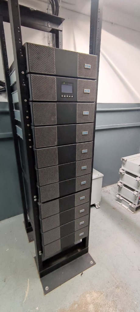 Sistema UPS Rack